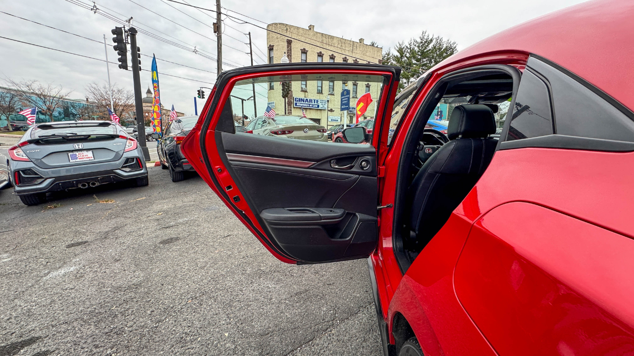 Honda Civic Hatchback Sport Touring CVT 2017