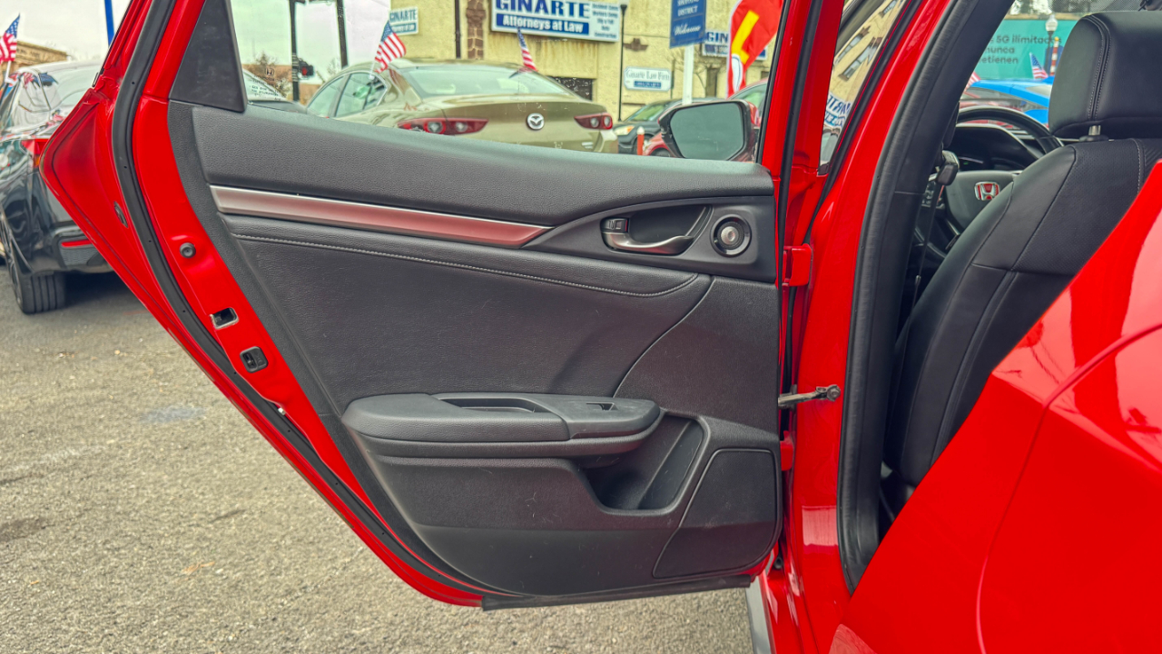 Honda Civic Hatchback Sport Touring CVT 2017