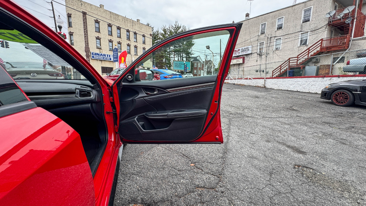 Honda Civic Hatchback Sport Touring CVT 2017