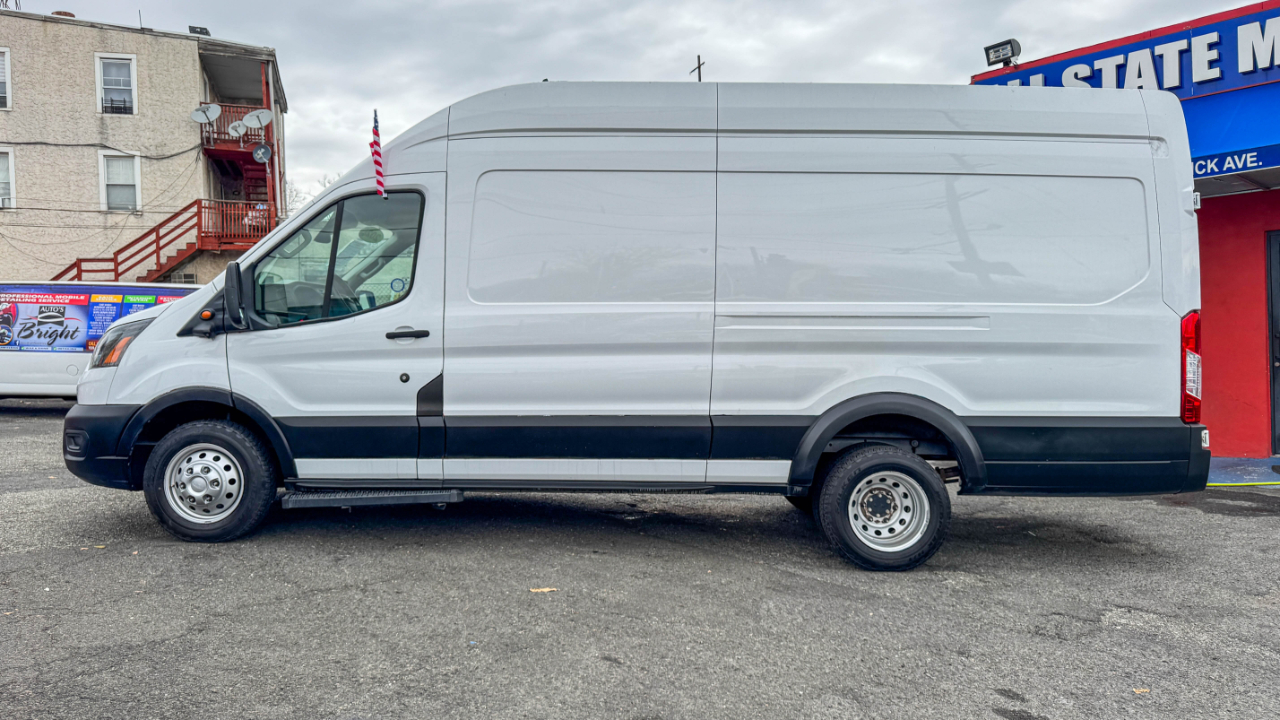 Ford Transit Cargo Van T-350 HD 148" EL Hi Rf 10360 GVWR DRW RWD 2022