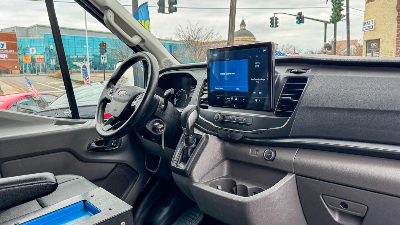 Ford Transit Cargo Van T-350 HD 148" EL Hi Rf 10360 GVWR DRW RWD 2022