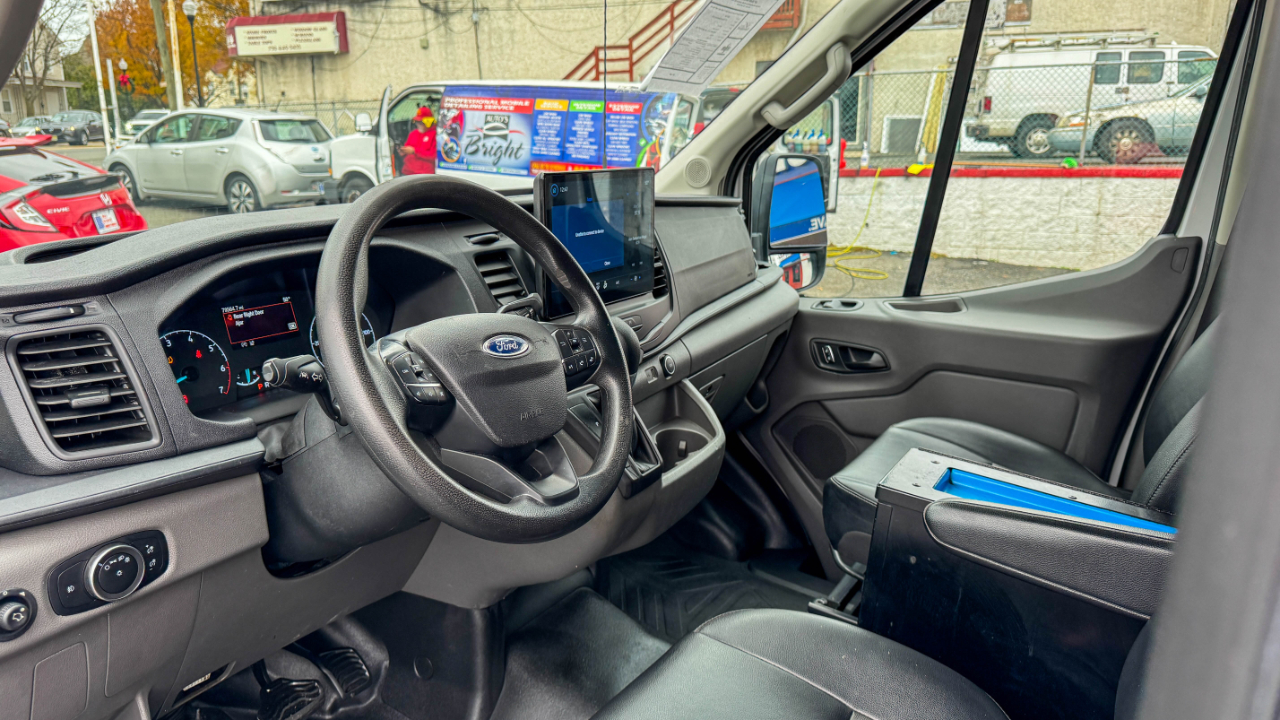 Ford Transit Cargo Van T-350 HD 148" EL Hi Rf 10360 GVWR DRW RWD 2022