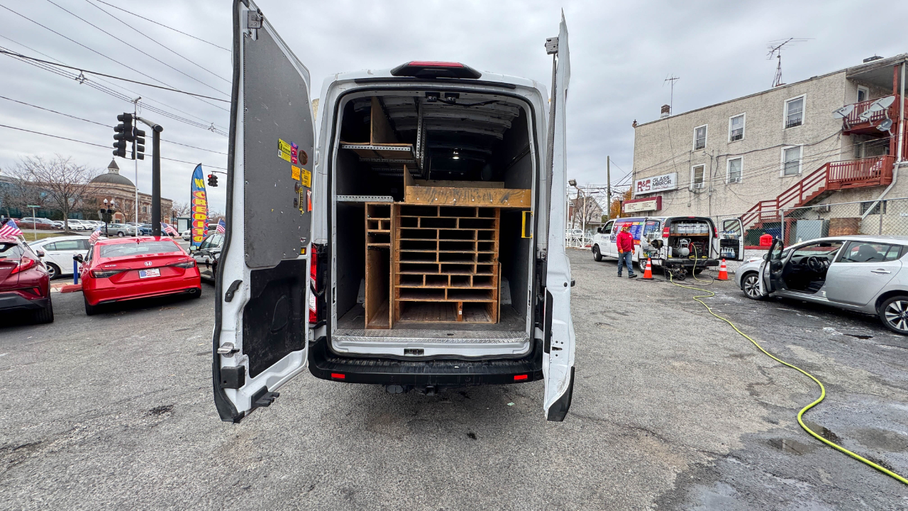 Ford Transit Cargo Van T-350 HD 148" EL Hi Rf 10360 GVWR DRW RWD 2022