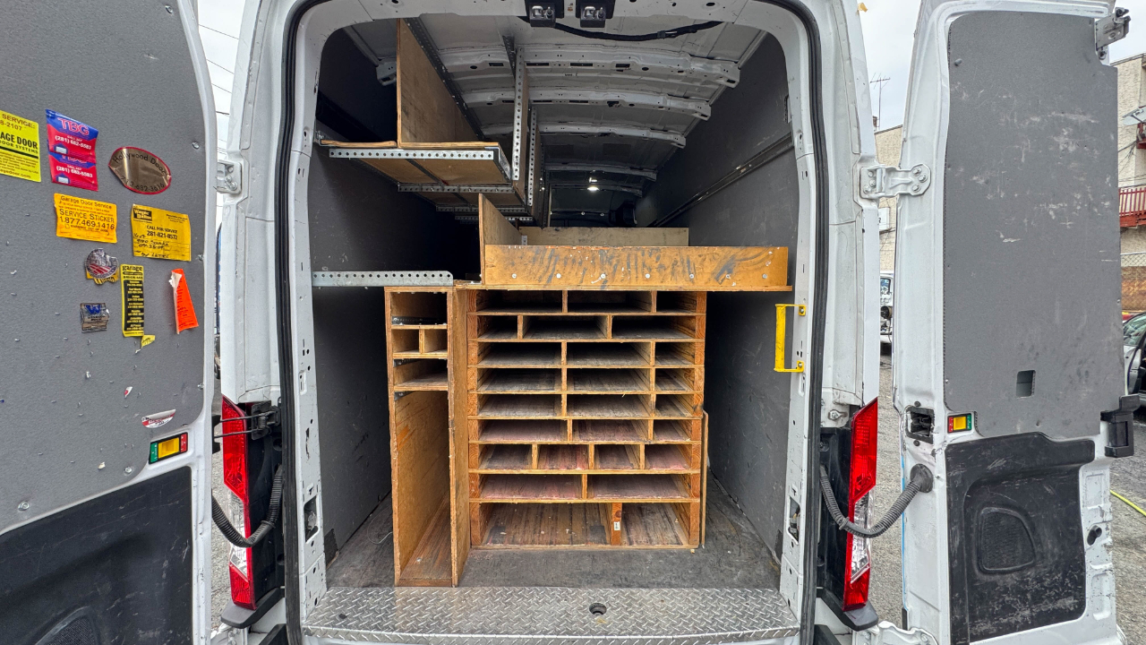 Ford Transit Cargo Van T-350 HD 148" EL Hi Rf 10360 GVWR DRW RWD 2022