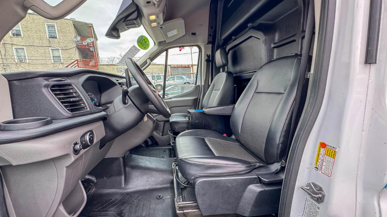 Ford Transit Cargo Van T-350 HD 148" EL Hi Rf 10360 GVWR DRW RWD 2022