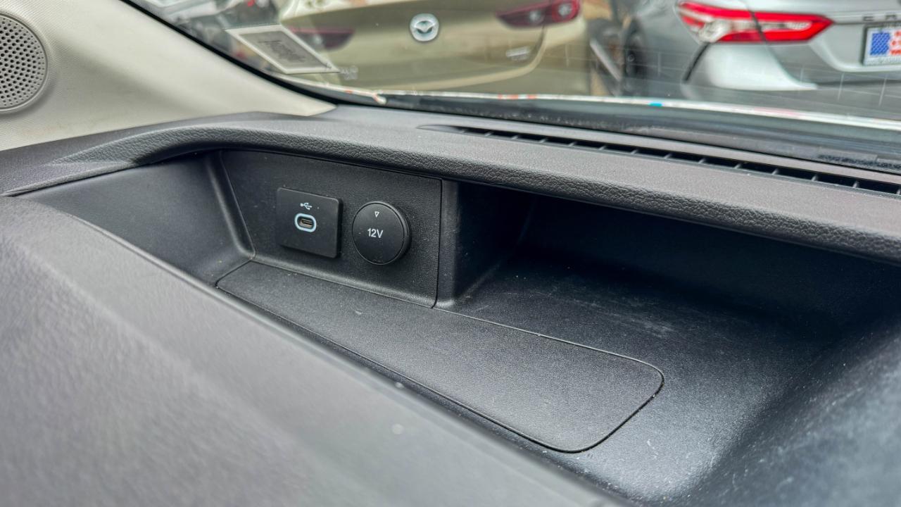 Ford Transit Cargo Van T-350 HD 148" EL Hi Rf 10360 GVWR DRW RWD 2022