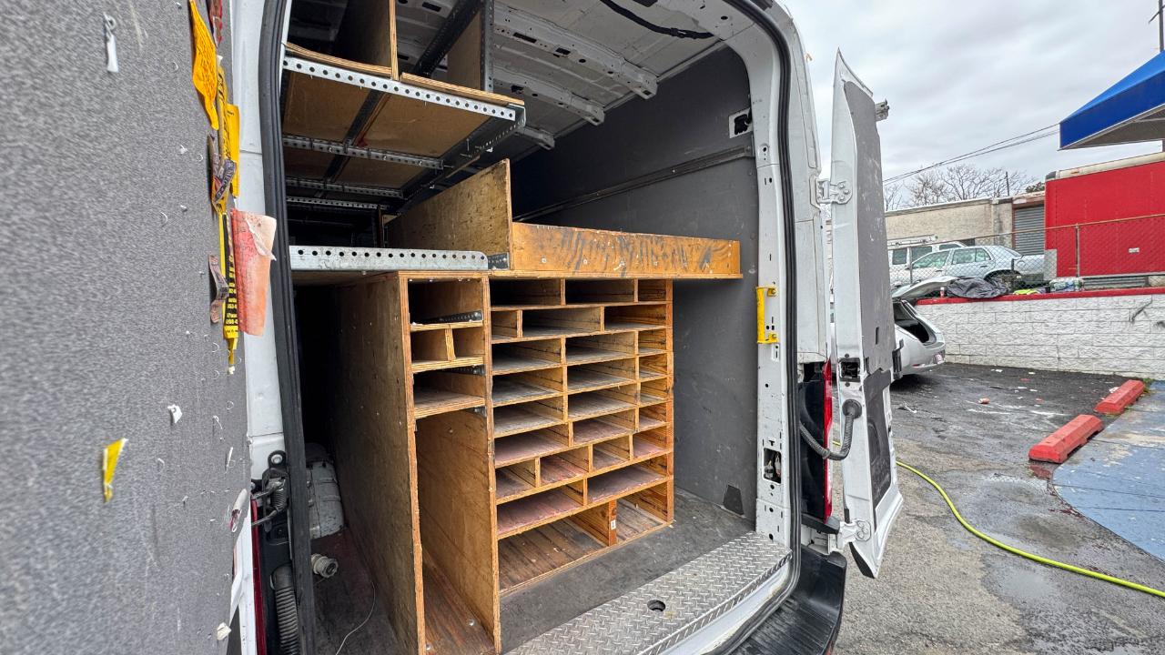 Ford Transit Cargo Van T-350 HD 148" EL Hi Rf 10360 GVWR DRW RWD 2022