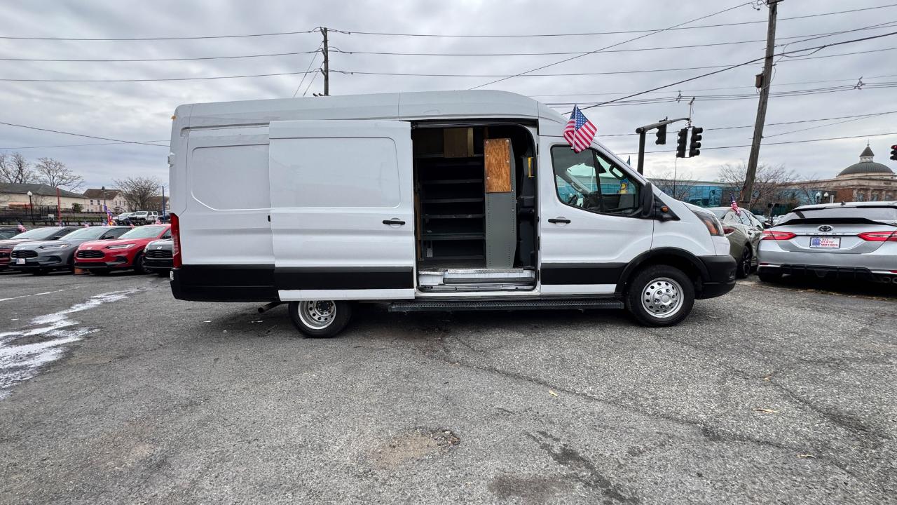 Ford Transit Cargo Van T-350 HD 148" EL Hi Rf 10360 GVWR DRW RWD 2022