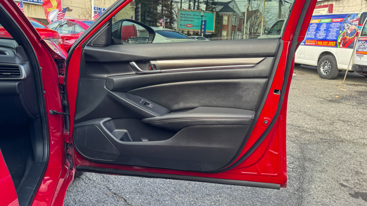 Honda Accord Sedan Sport 2.0T Auto 2019