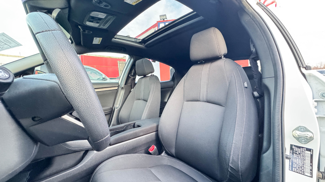 Honda Civic Hatchback EX CVT 2019