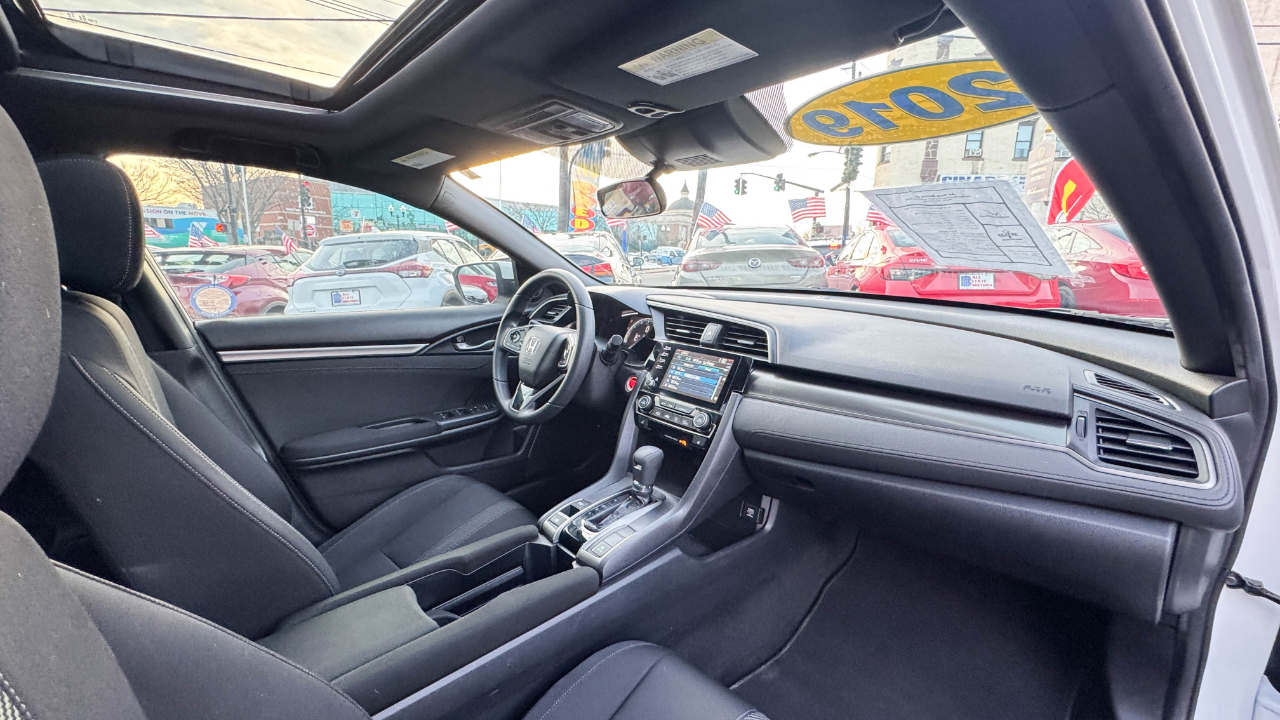 Honda Civic Hatchback EX CVT 2019