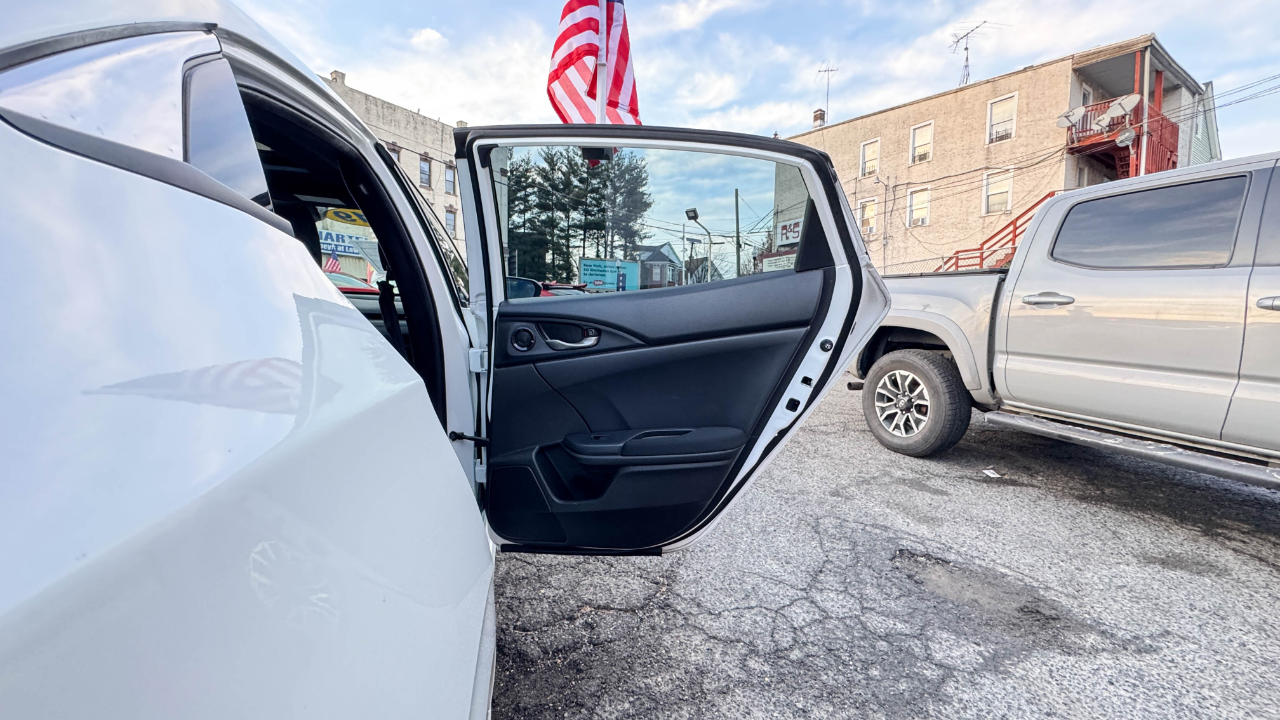 Honda Civic Hatchback EX CVT 2019