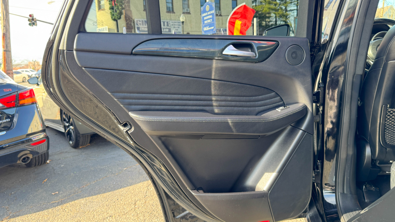 Mercedes-Benz GLE AMG GLE 43 4MATIC Coupe 2017