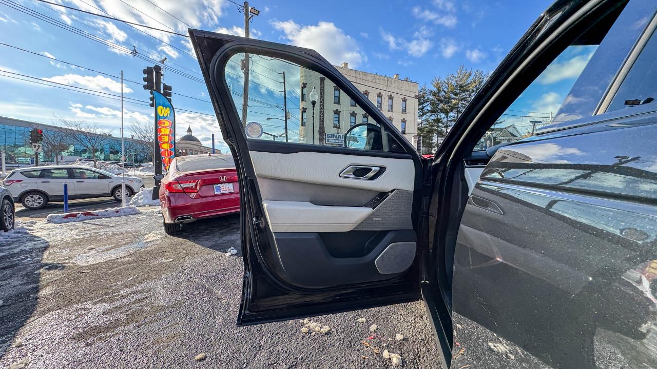 Land Rover Range Rover Velar P250 R-Dynamic SE 2019