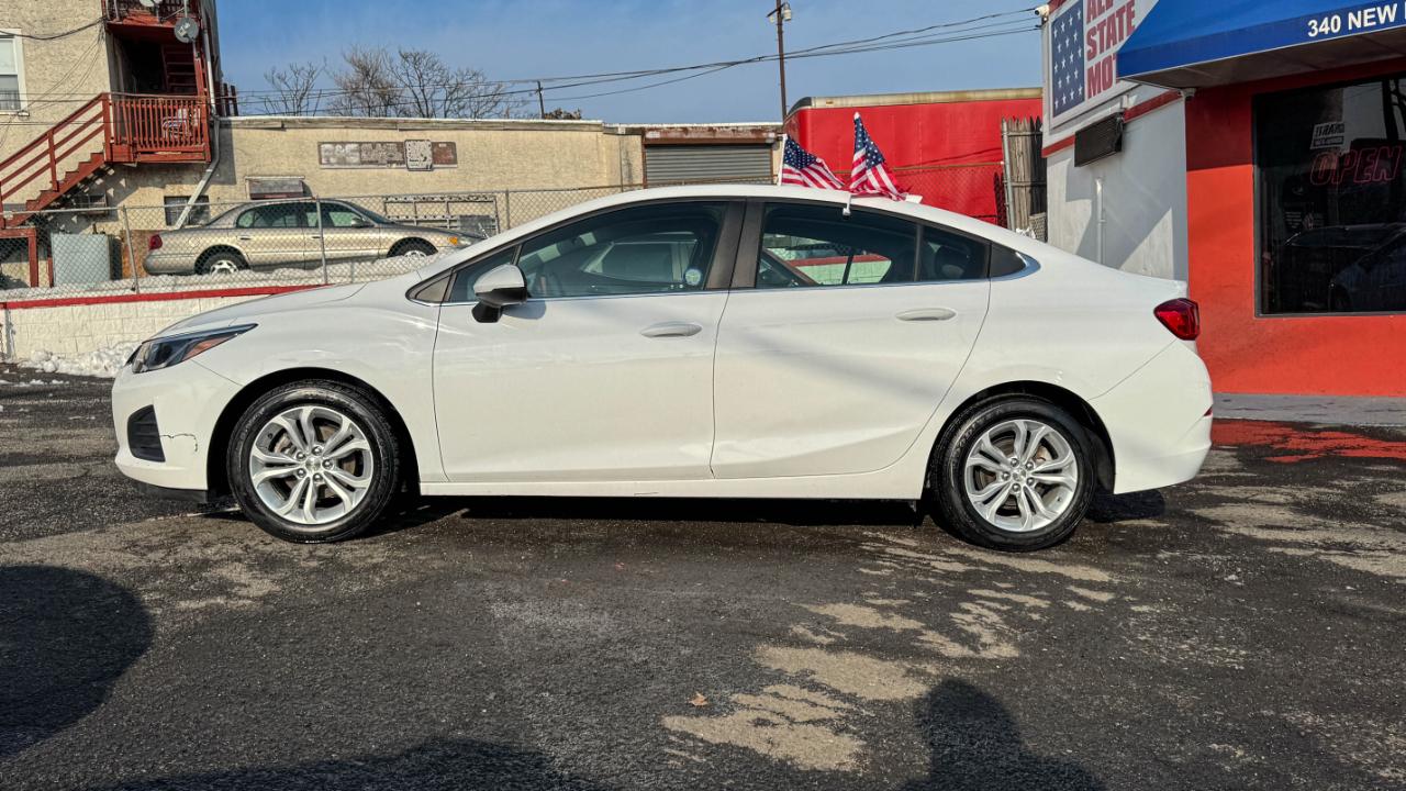 Chevrolet Cruze 4dr Sdn LT 2019