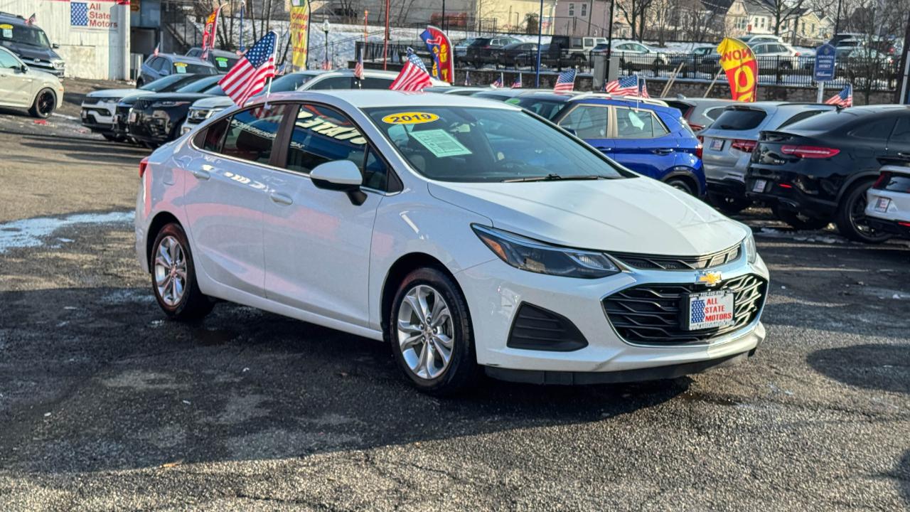 Chevrolet Cruze 4dr Sdn LT 2019