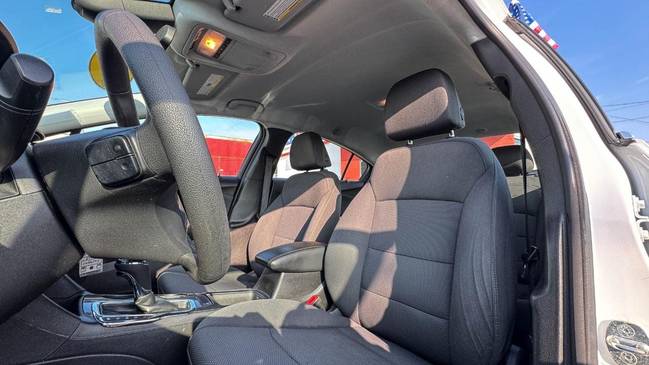 Chevrolet Cruze 4dr Sdn LT 2019