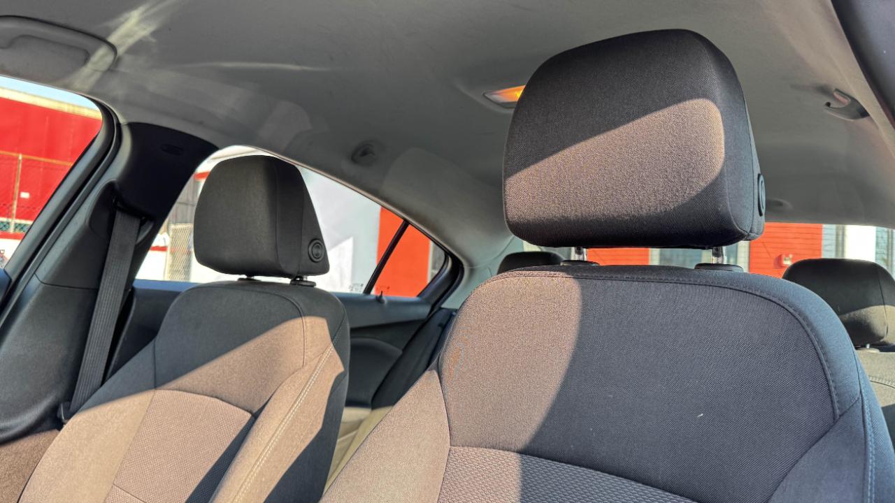 Chevrolet Cruze 4dr Sdn LT 2019