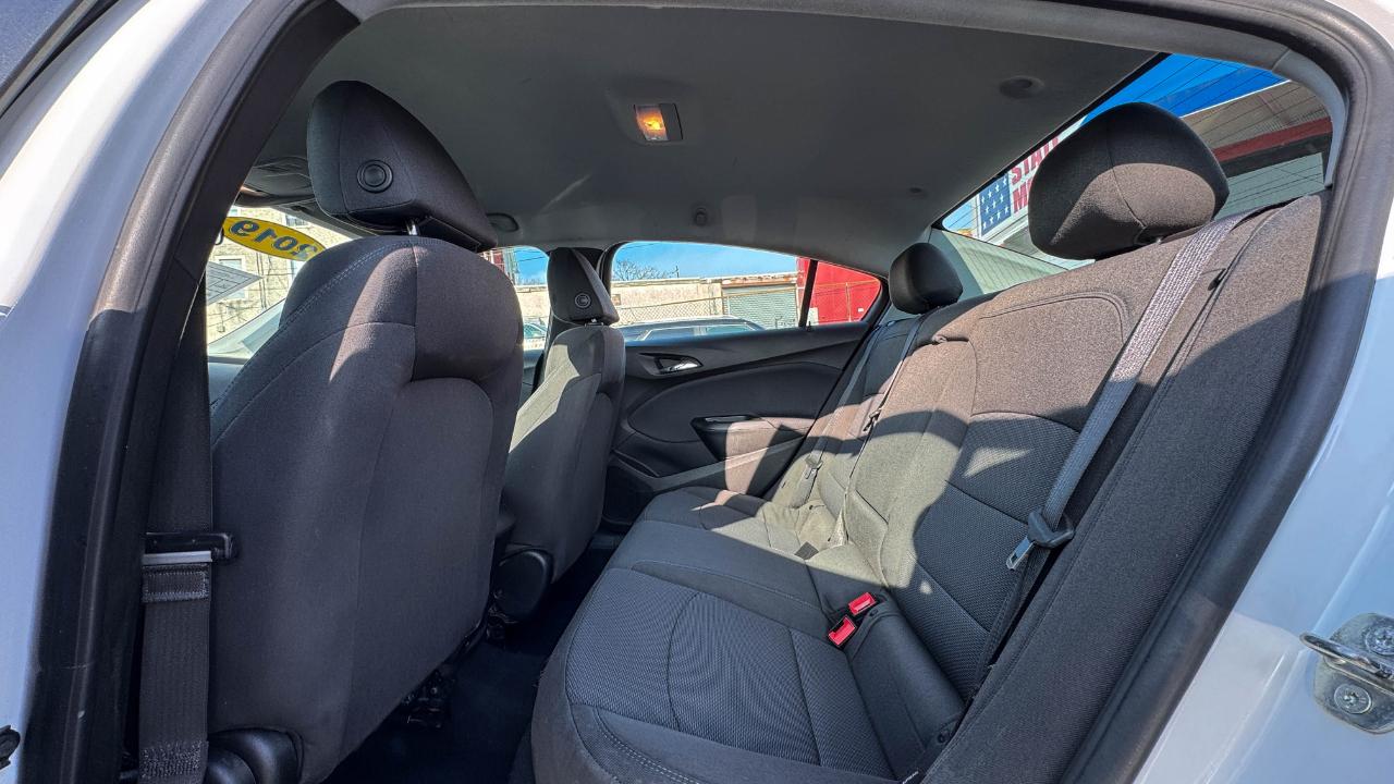 Chevrolet Cruze 4dr Sdn LT 2019