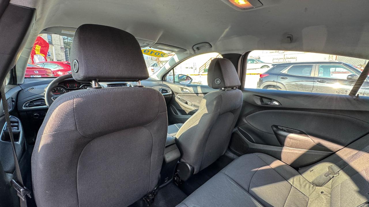 Chevrolet Cruze 4dr Sdn LT 2019