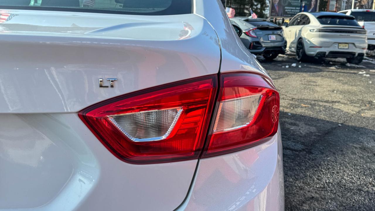 Chevrolet Cruze 4dr Sdn LT 2019