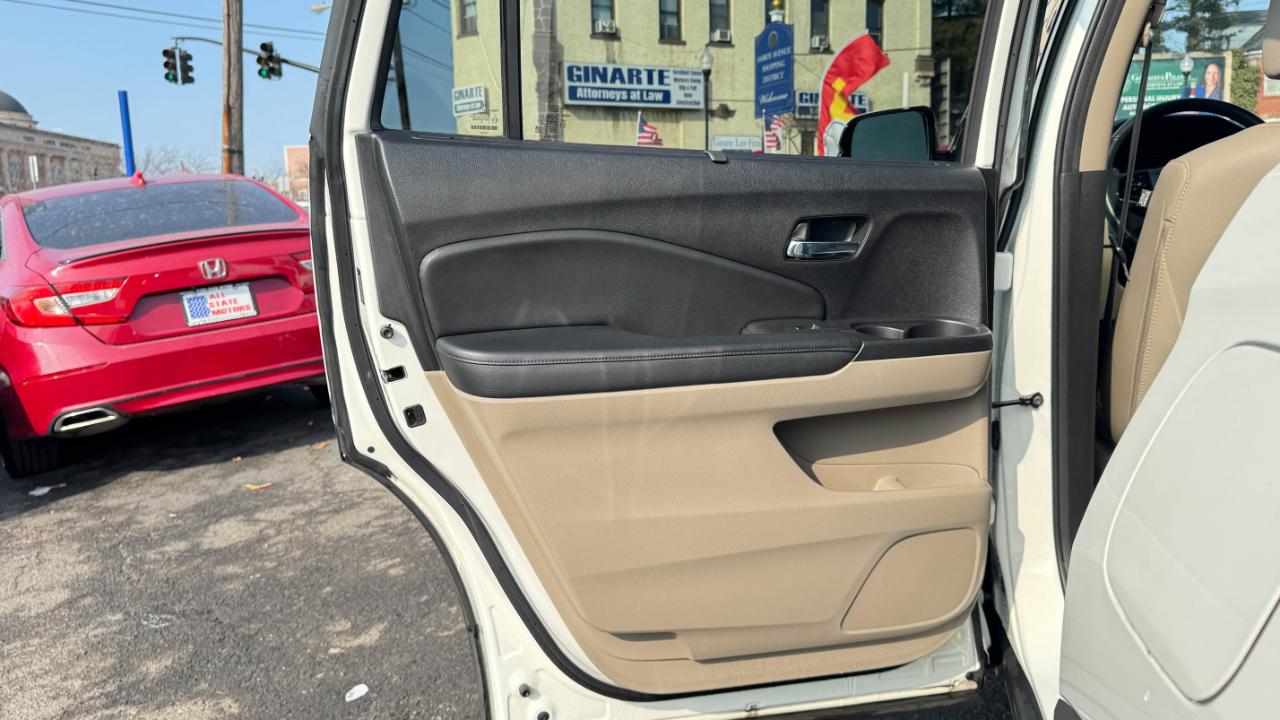 Honda Pilot Elite AWD 2019