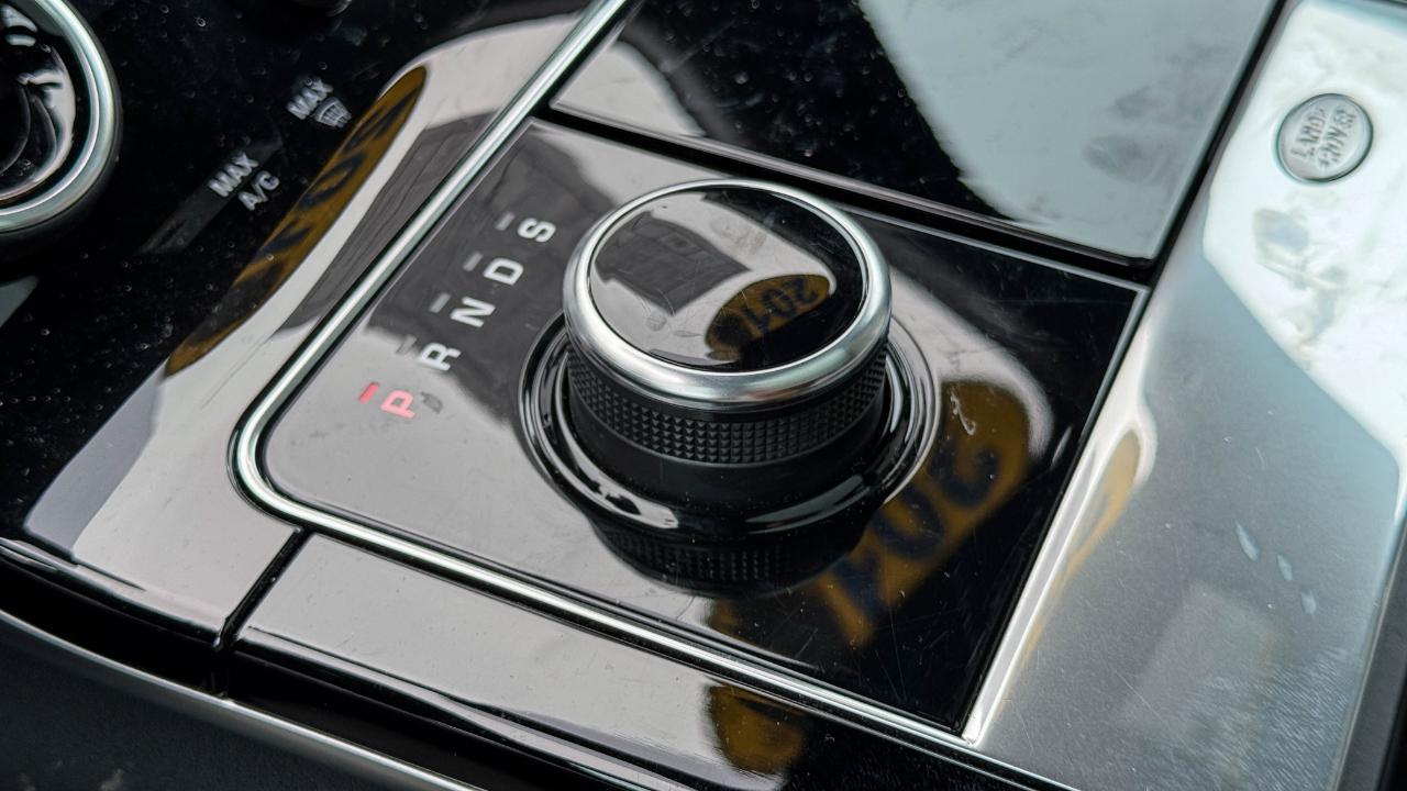 Land Rover Range Rover Velar P250 R-Dynamic SE 2019