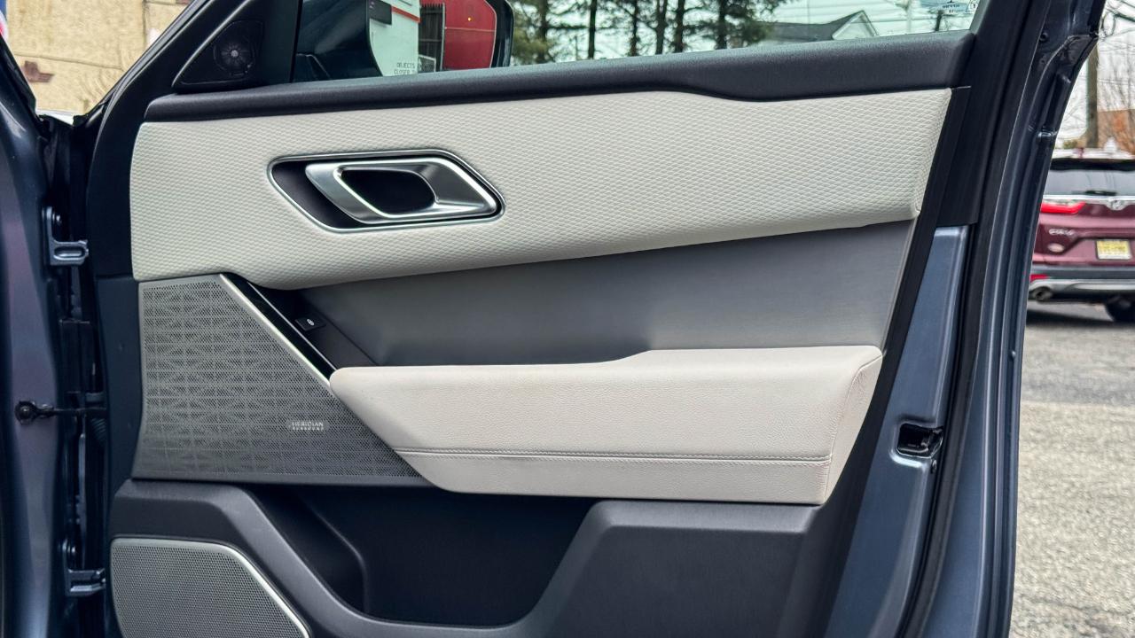 Land Rover Range Rover Velar P250 R-Dynamic SE 2019