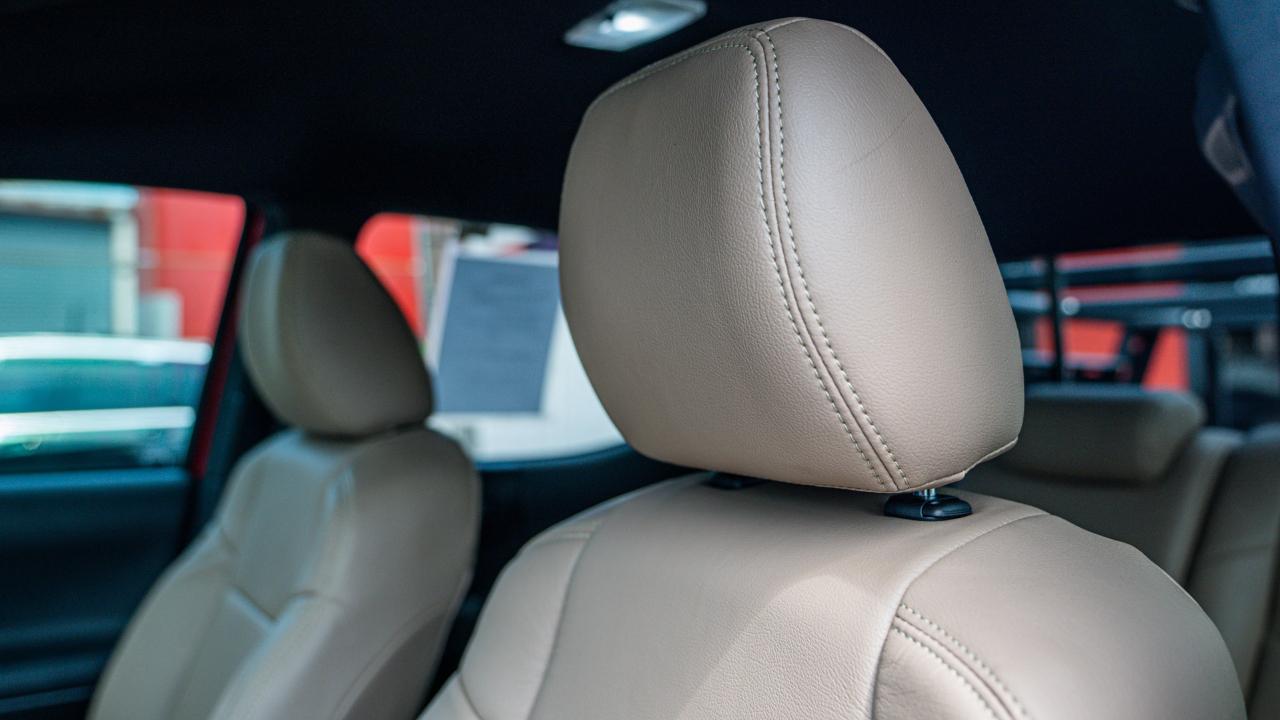 Toyota Tacoma TRD Off Road Double Cab 5' Bed V6 4x4 AT (Natl) 2017