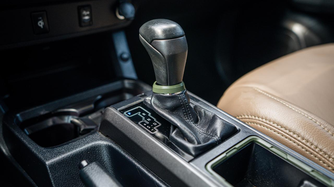 Toyota Tacoma TRD Off Road Double Cab 5' Bed V6 4x4 AT (Natl) 2017