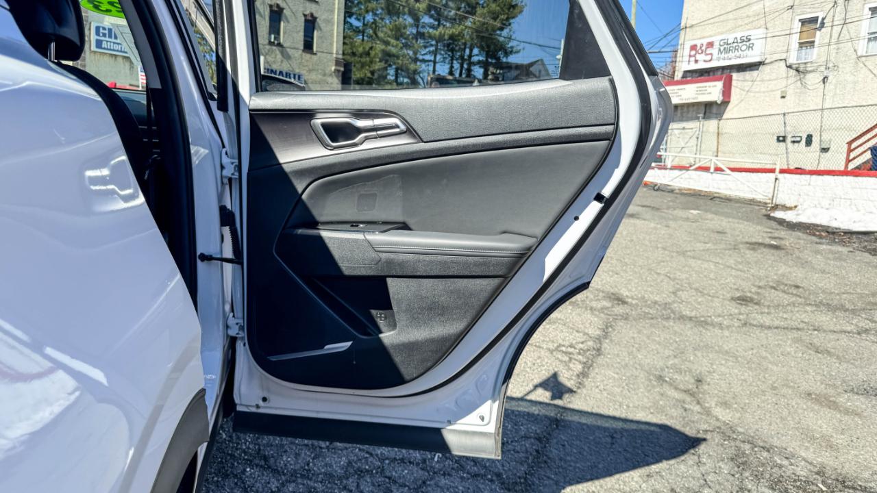 Kia Sportage EX FWD 2023