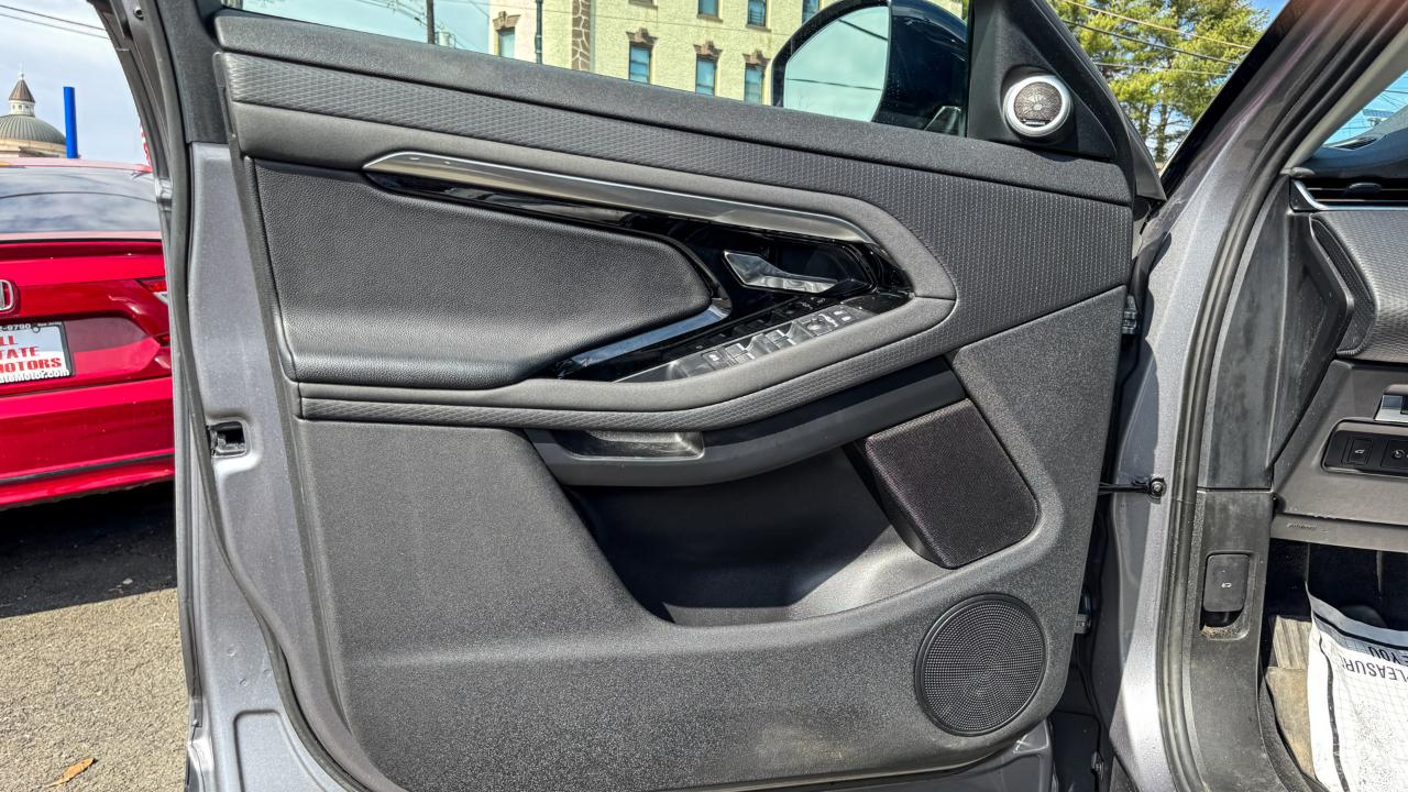 Land Rover Range Rover Evoque S AWD 2023