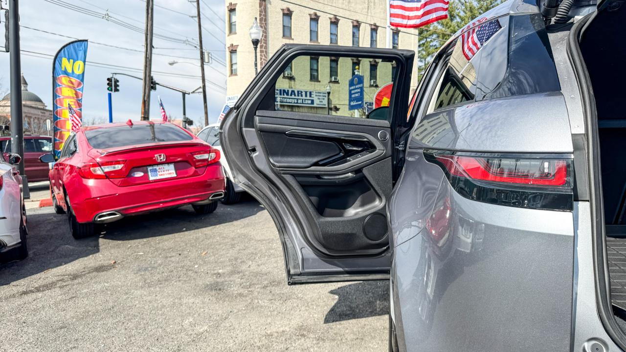 Land Rover Range Rover Evoque S AWD 2023