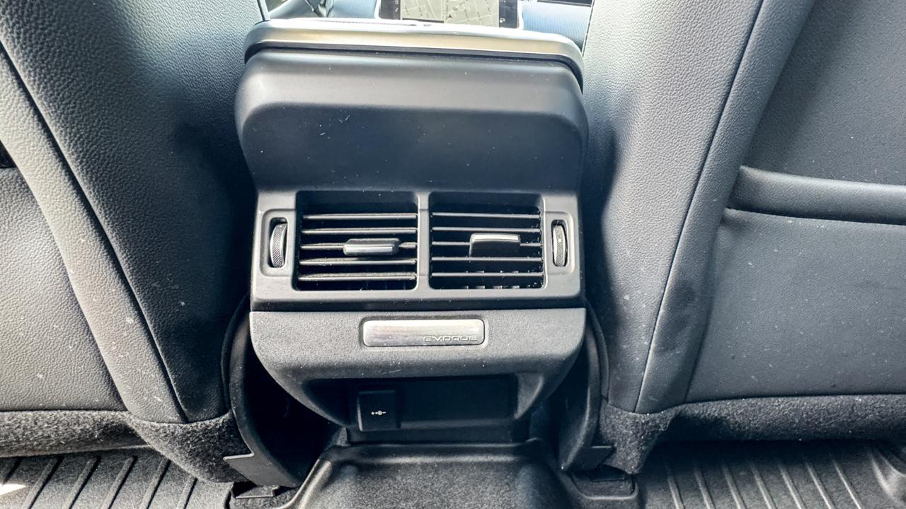 Land Rover Range Rover Evoque S AWD 2023