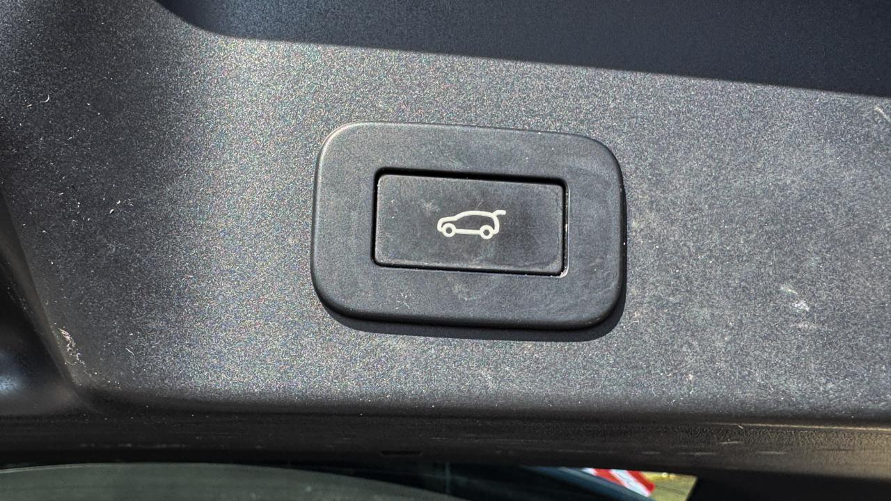 Land Rover Range Rover Evoque S AWD 2023