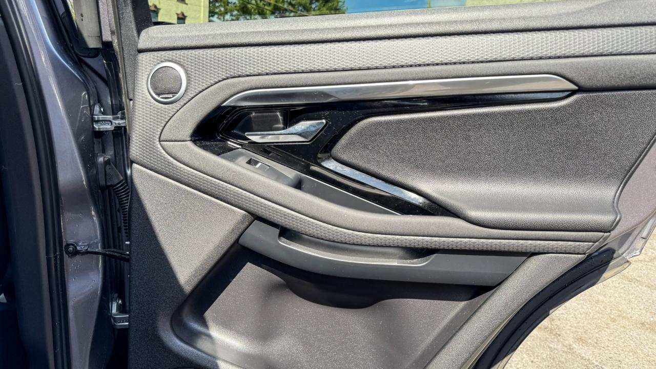 Land Rover Range Rover Evoque S AWD 2023