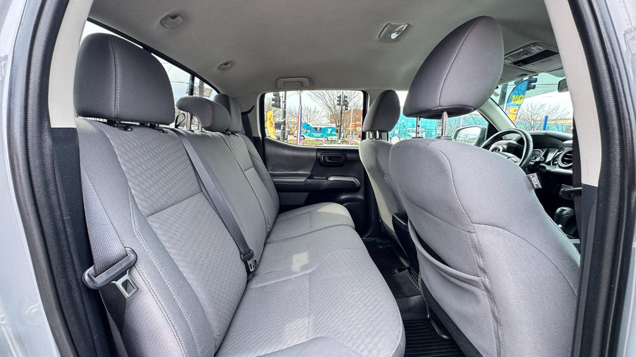 Toyota Tacoma 2WD Double Cab I4 AT SR5 (Natl) 2020