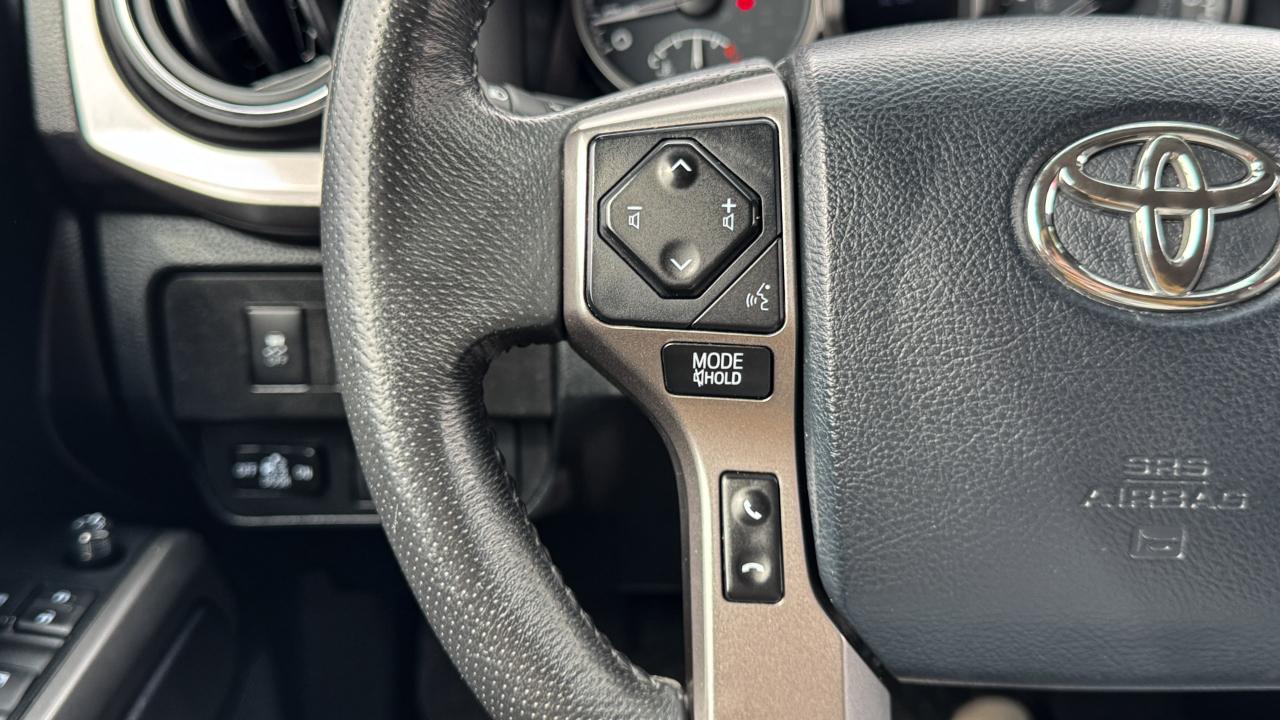 Toyota Tacoma 2WD Double Cab I4 AT SR5 (Natl) 2020