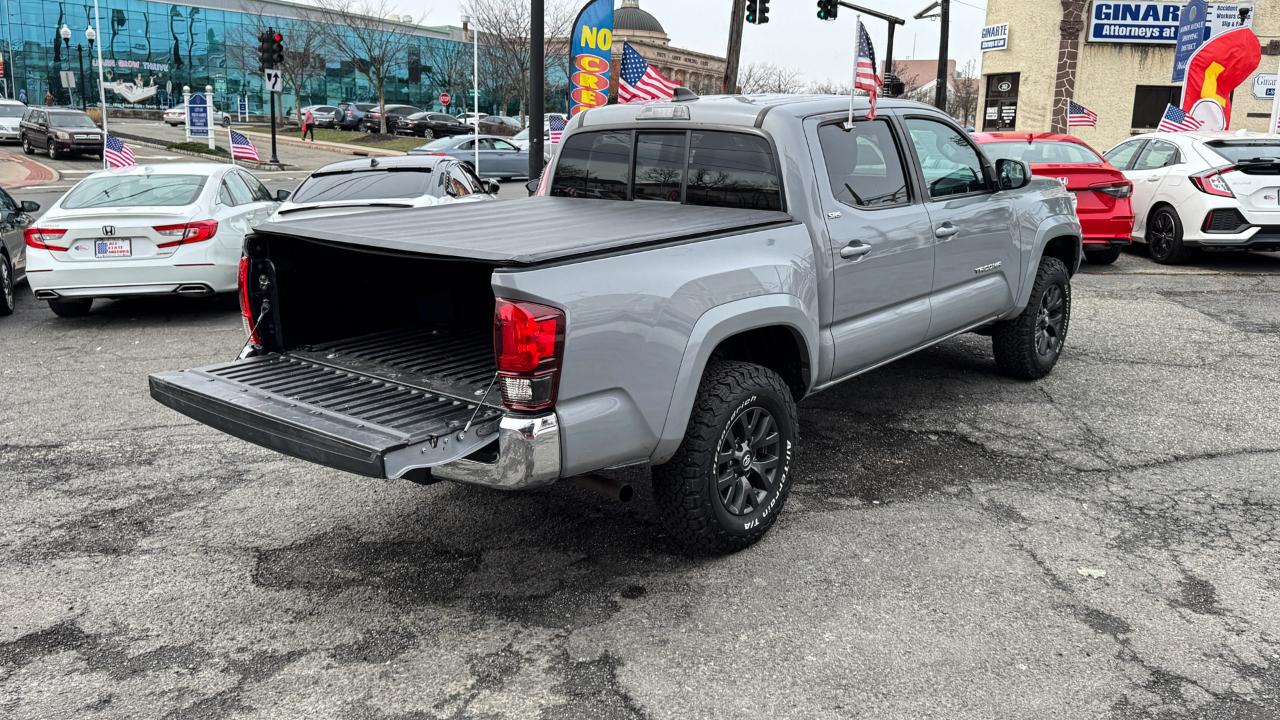 Toyota Tacoma 2WD Double Cab I4 AT SR5 (Natl) 2020