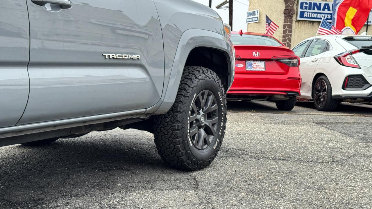 Toyota Tacoma 2WD Double Cab I4 AT SR5 (Natl) 2020