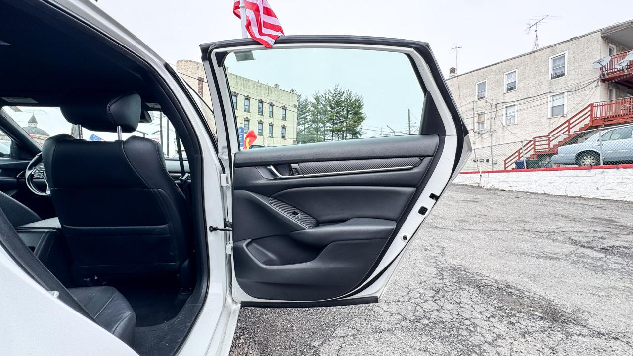 Honda Accord Sedan Sport 1.5T CVT 2019