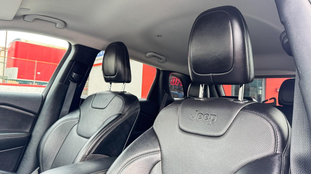 Jeep Cherokee Altitude Lux 4x4 2023