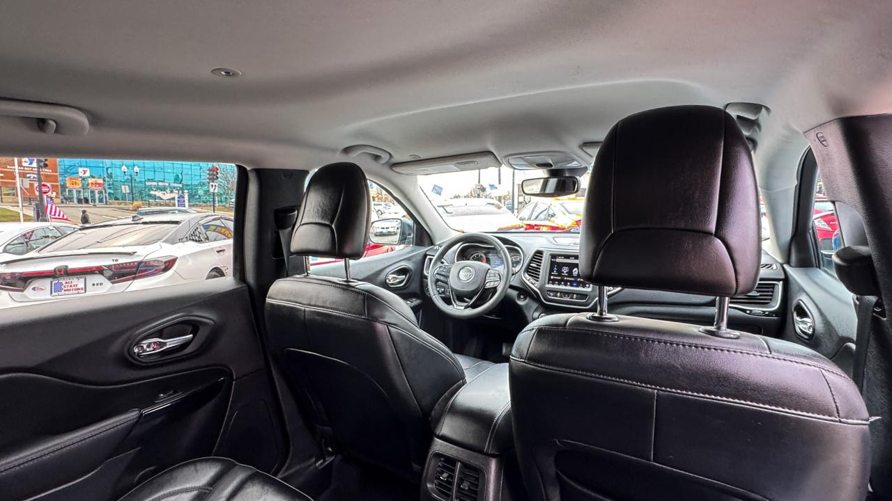 Jeep Cherokee Altitude Lux 4x4 2023