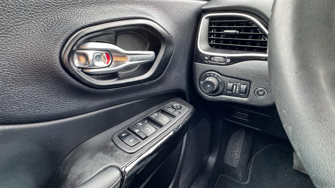 Jeep Cherokee Altitude Lux 4x4 2023