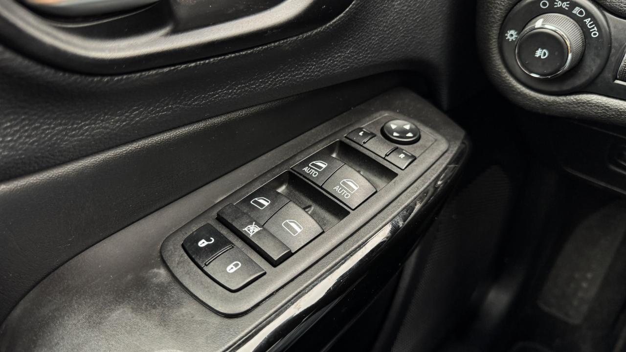 Jeep Cherokee Altitude Lux 4x4 2023