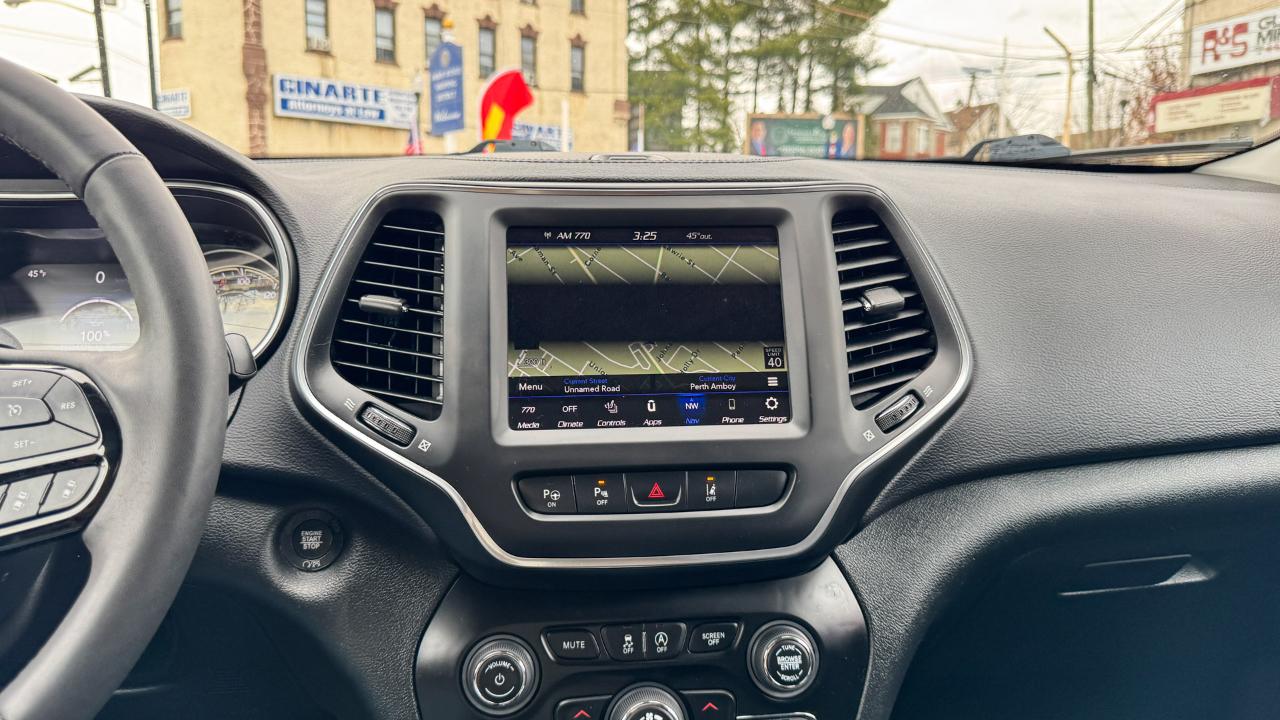 Jeep Cherokee Altitude Lux 4x4 2023