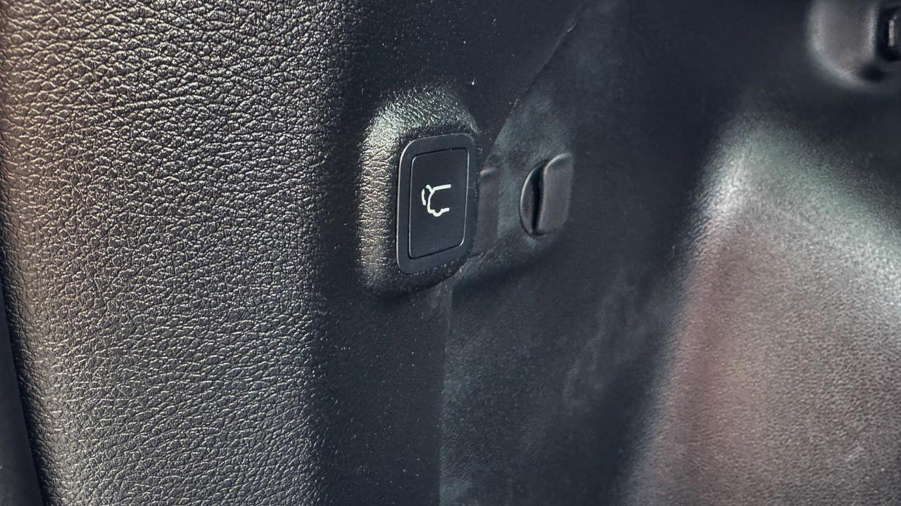 Jeep Cherokee Altitude Lux 4x4 2023