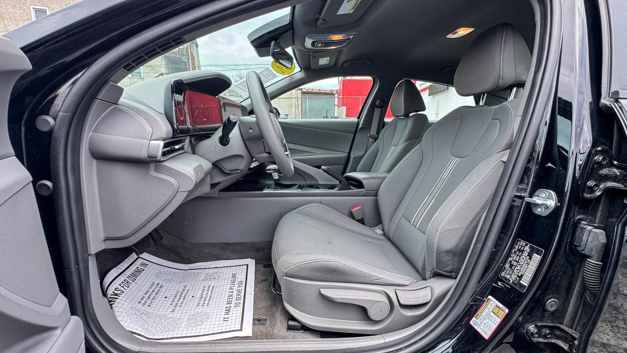 Hyundai Elantra SEL IVT 2024