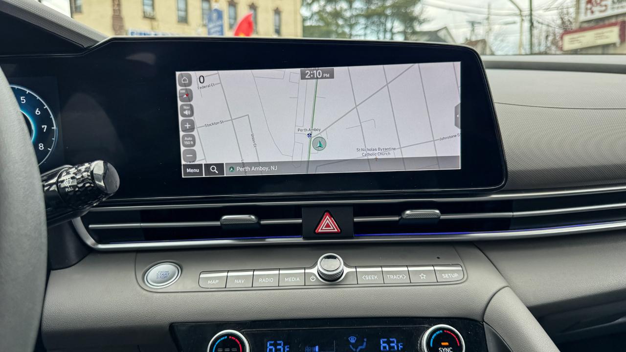 Hyundai Elantra SEL IVT 2024