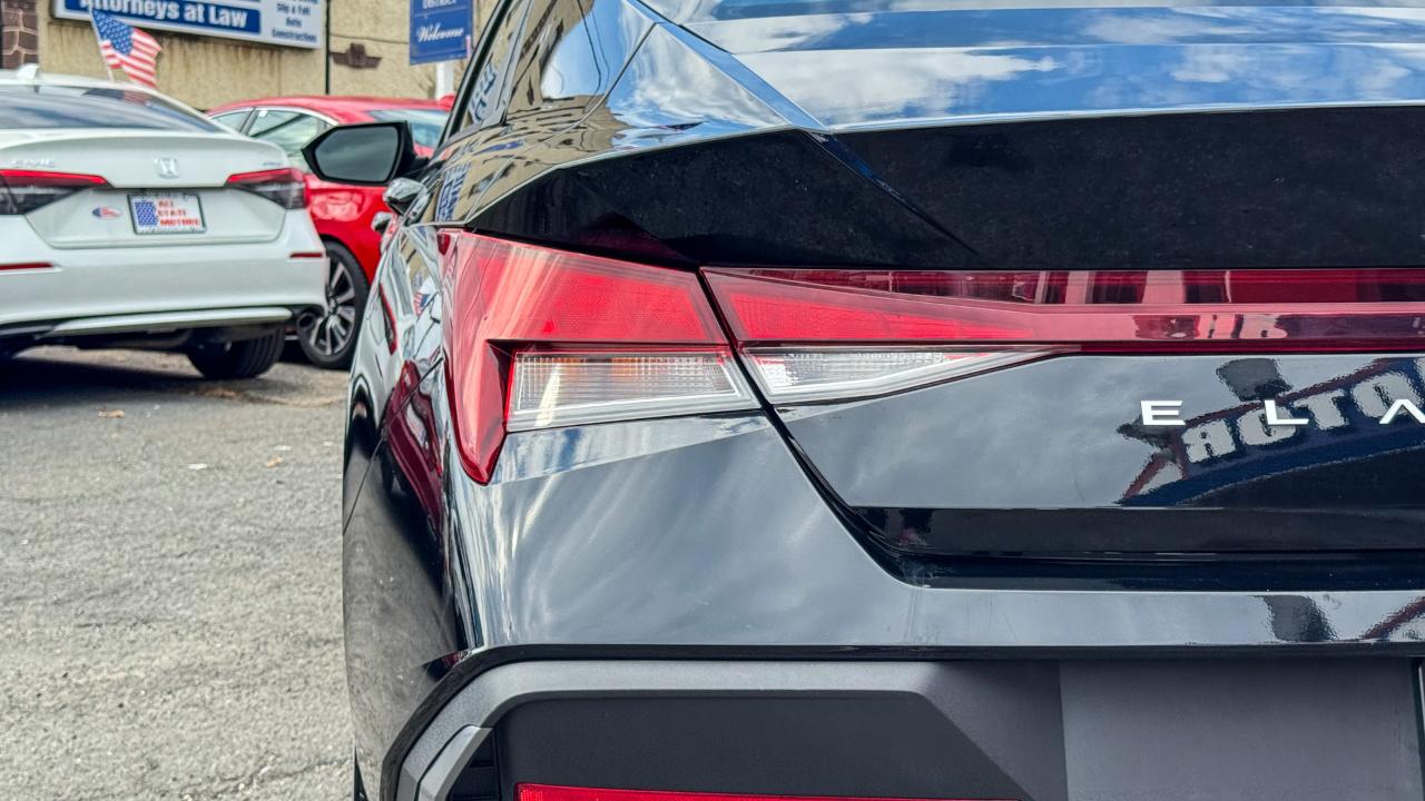 Hyundai Elantra SEL IVT 2024